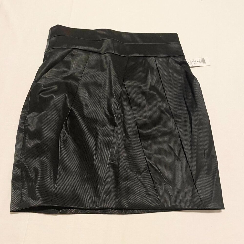 Dynamite High Waisted Shiny Twill Tulip Skirt Womens Size 7